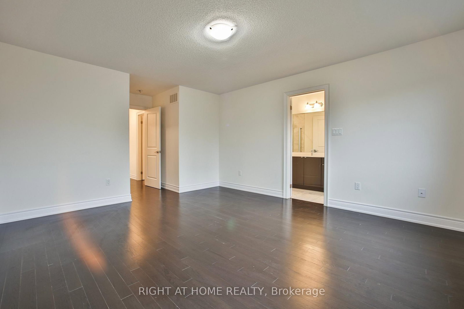 25 HUBBELL Road, Unit UPPER - Photo 31