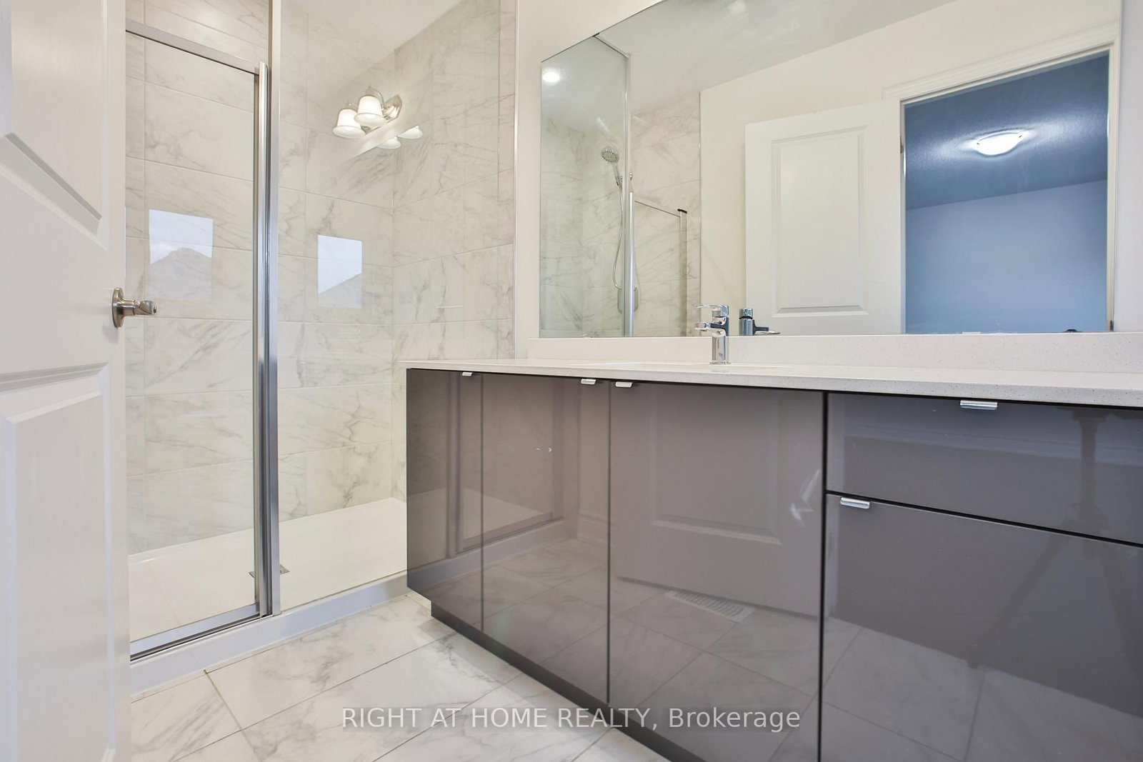 25 HUBBELL Road, Unit UPPER - Photo 36