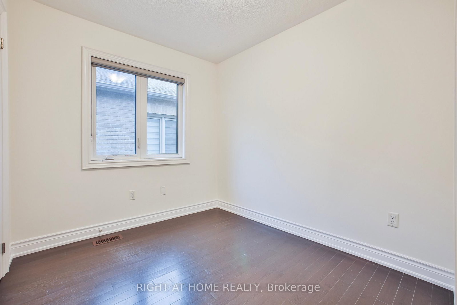 25 HUBBELL Road, Unit UPPER - Photo 38