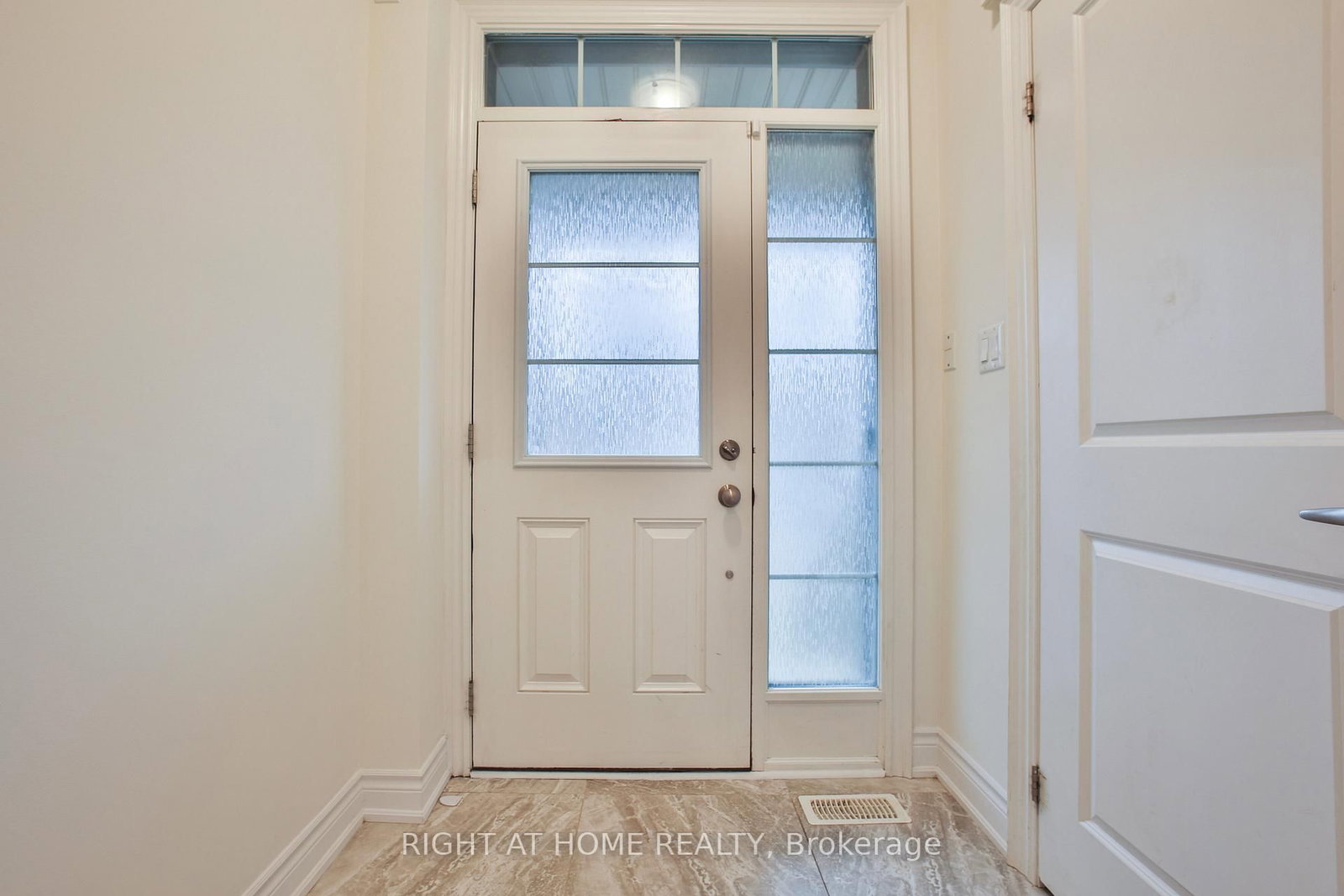 25 HUBBELL Road, Unit UPPER - Photo 6
