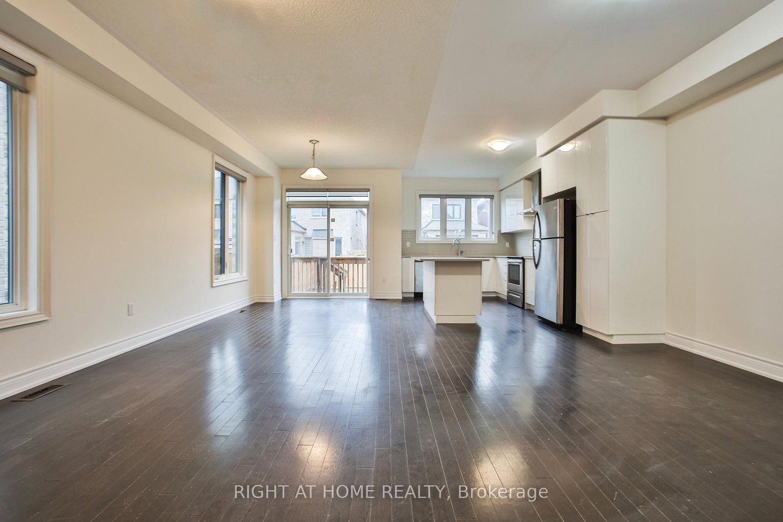 25 HUBBELL Road, Unit UPPER - Photo 8