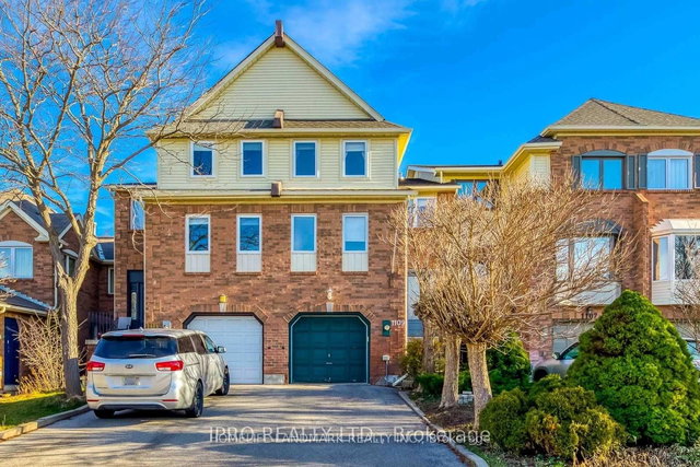 1109 Lindsay Drive