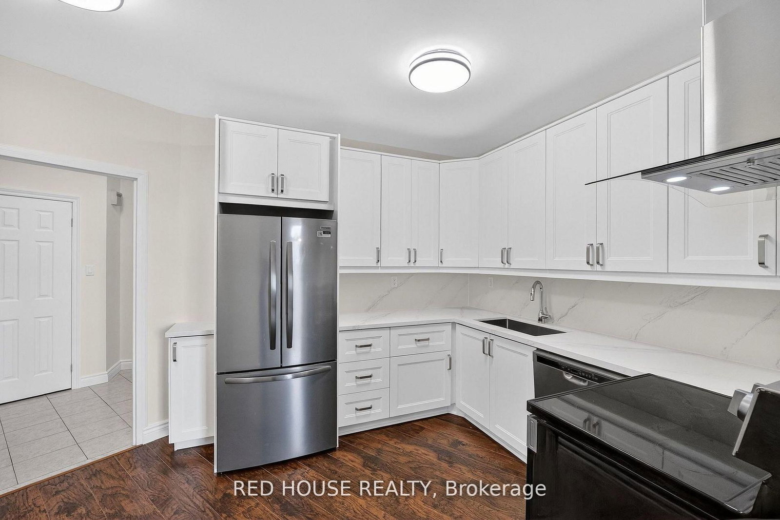 5250 Lakeshore Road, Unit 809 - Photo 14