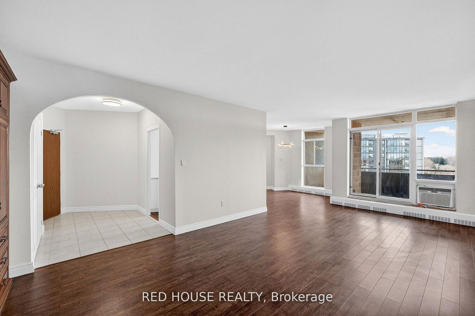 5250 Lakeshore Road, Unit 809 - Photo 8