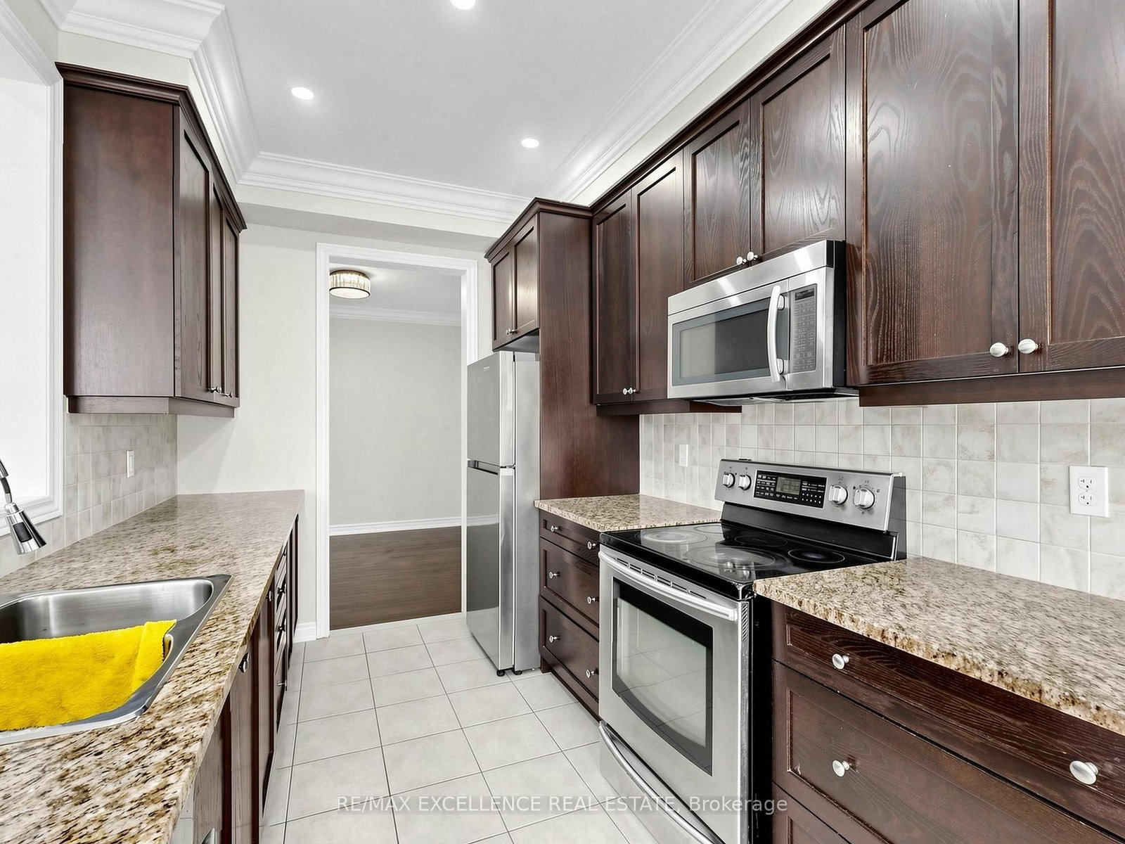 61 Campwood Crescent - Photo 13