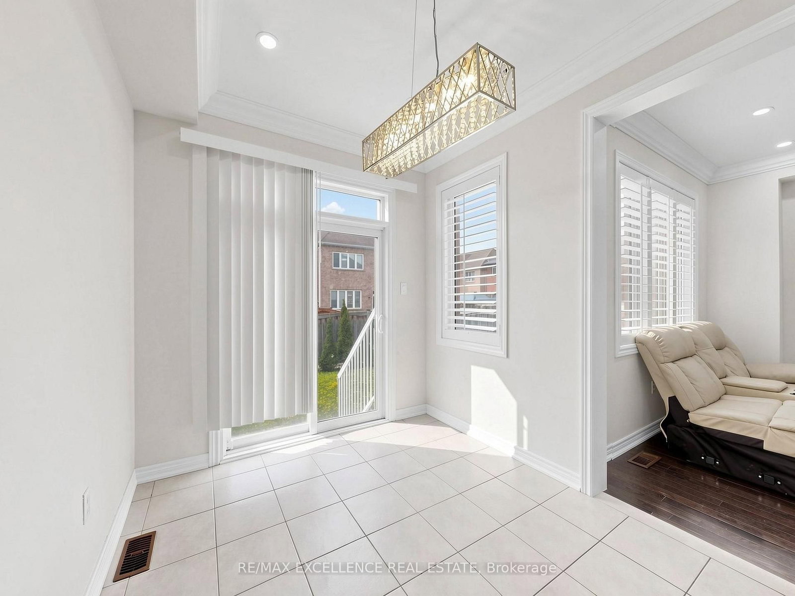 61 Campwood Crescent - Photo 17