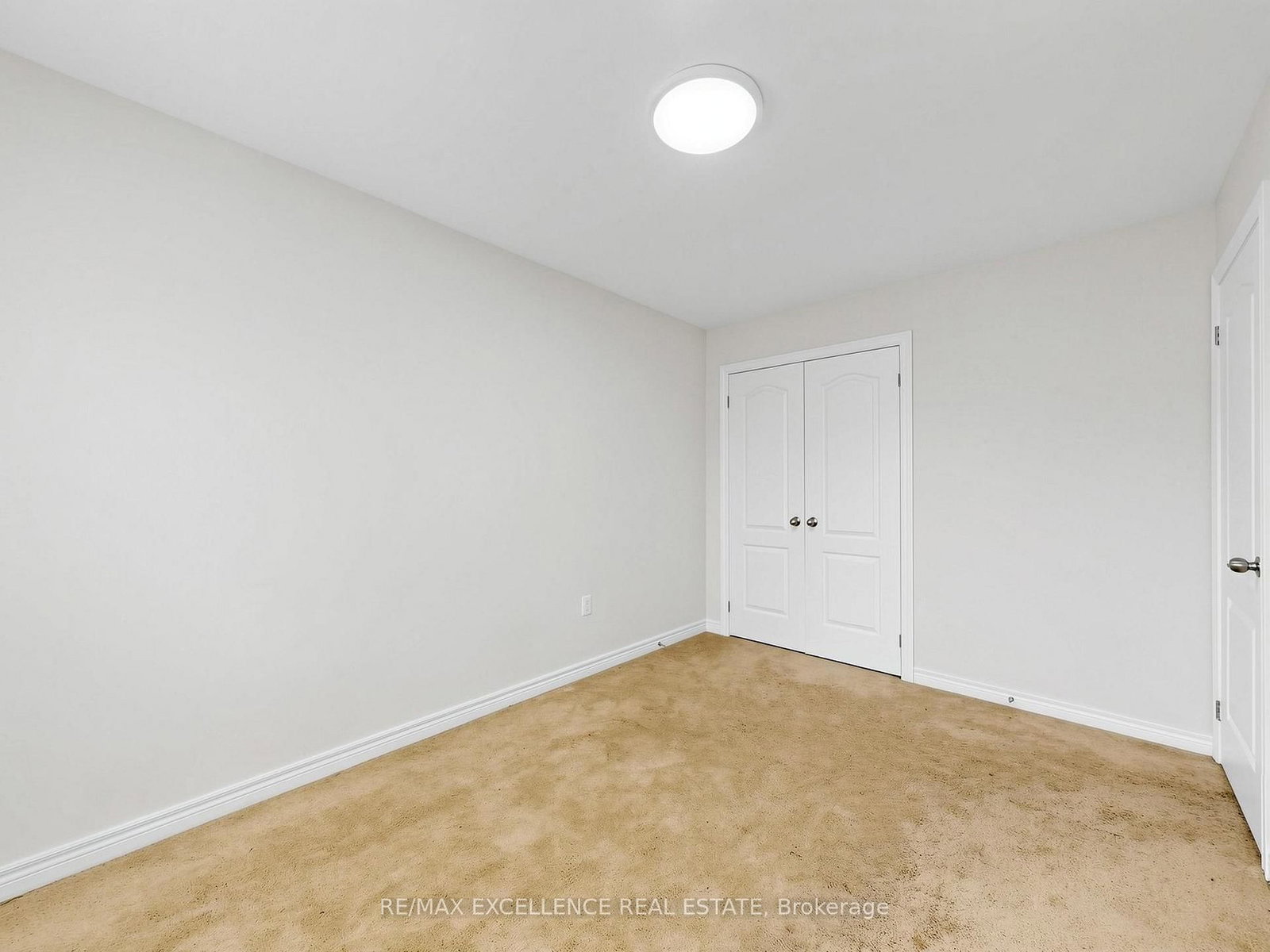 61 Campwood Crescent - Photo 34