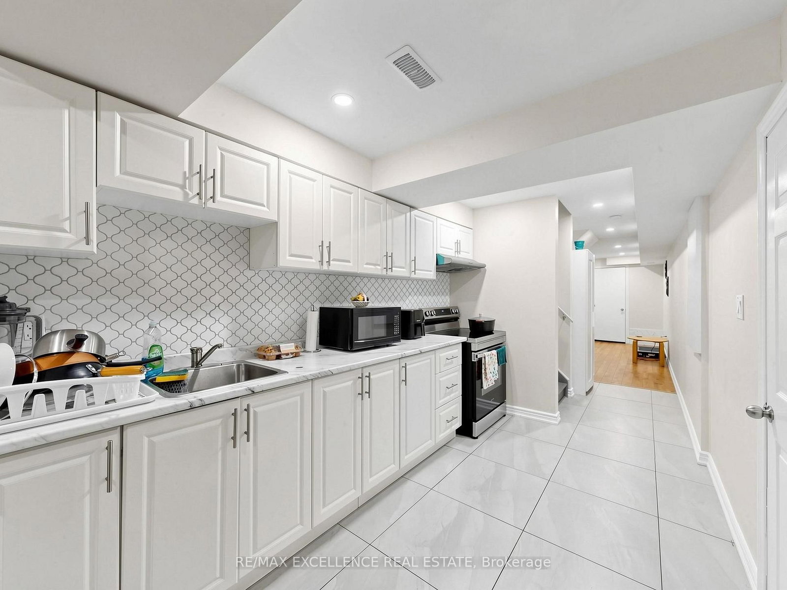61 Campwood Crescent - Photo 43