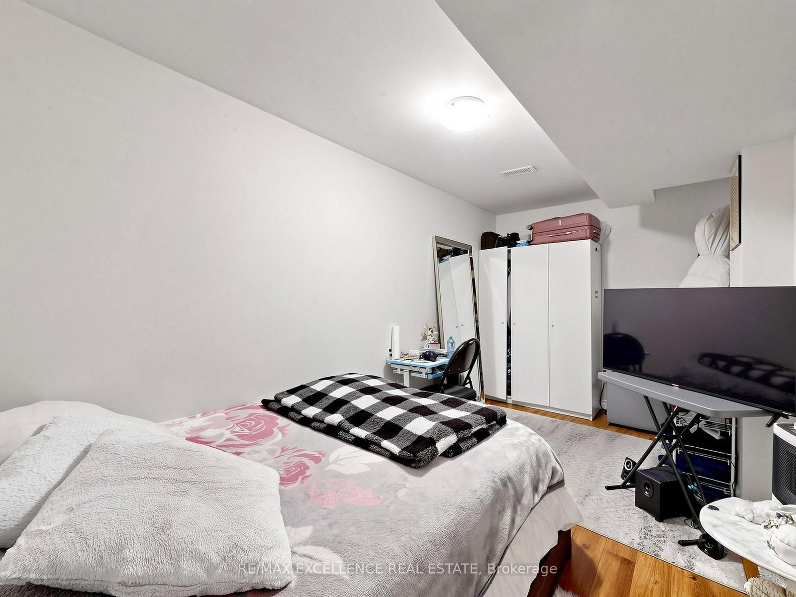 61 Campwood Crescent - Photo 45