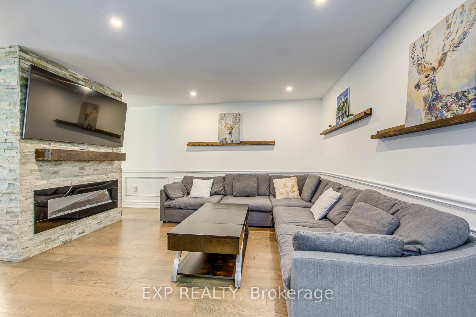 1225 Hedgestone Crescent - Photo 8