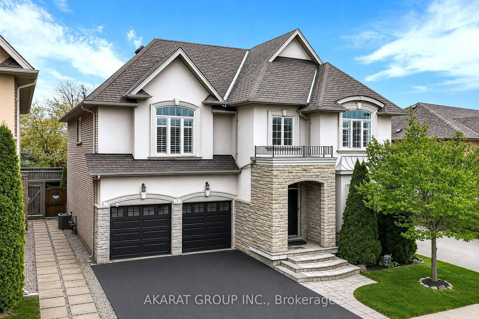 2376 Brockberry Crescent - Photo 2