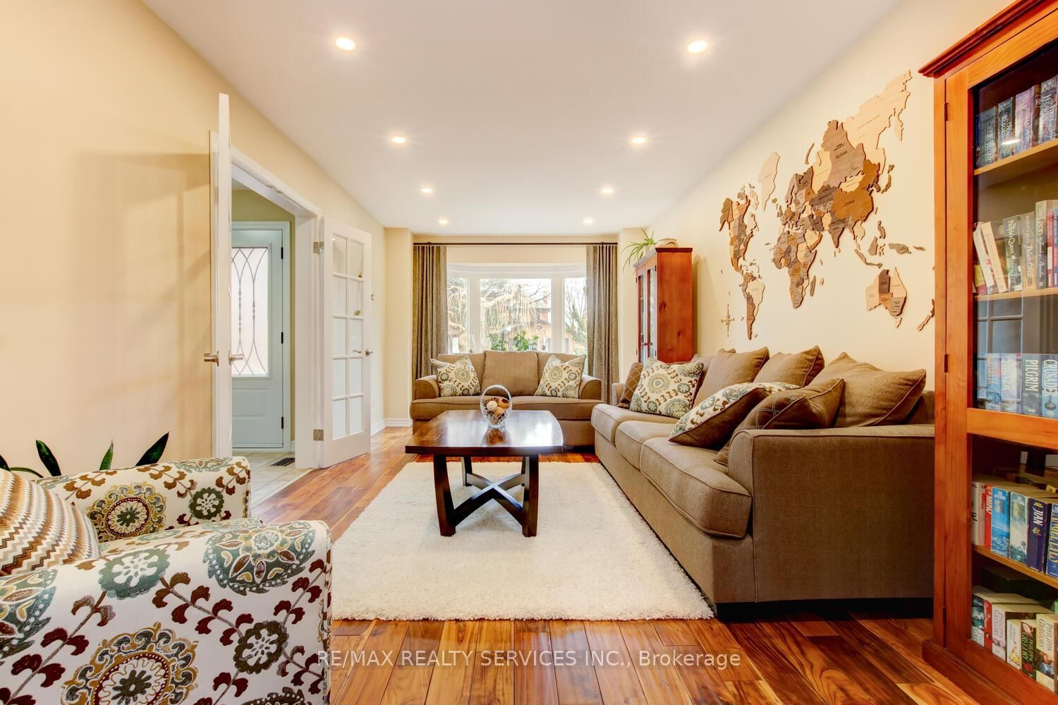 28 Chickadee Crescent - Photo 4