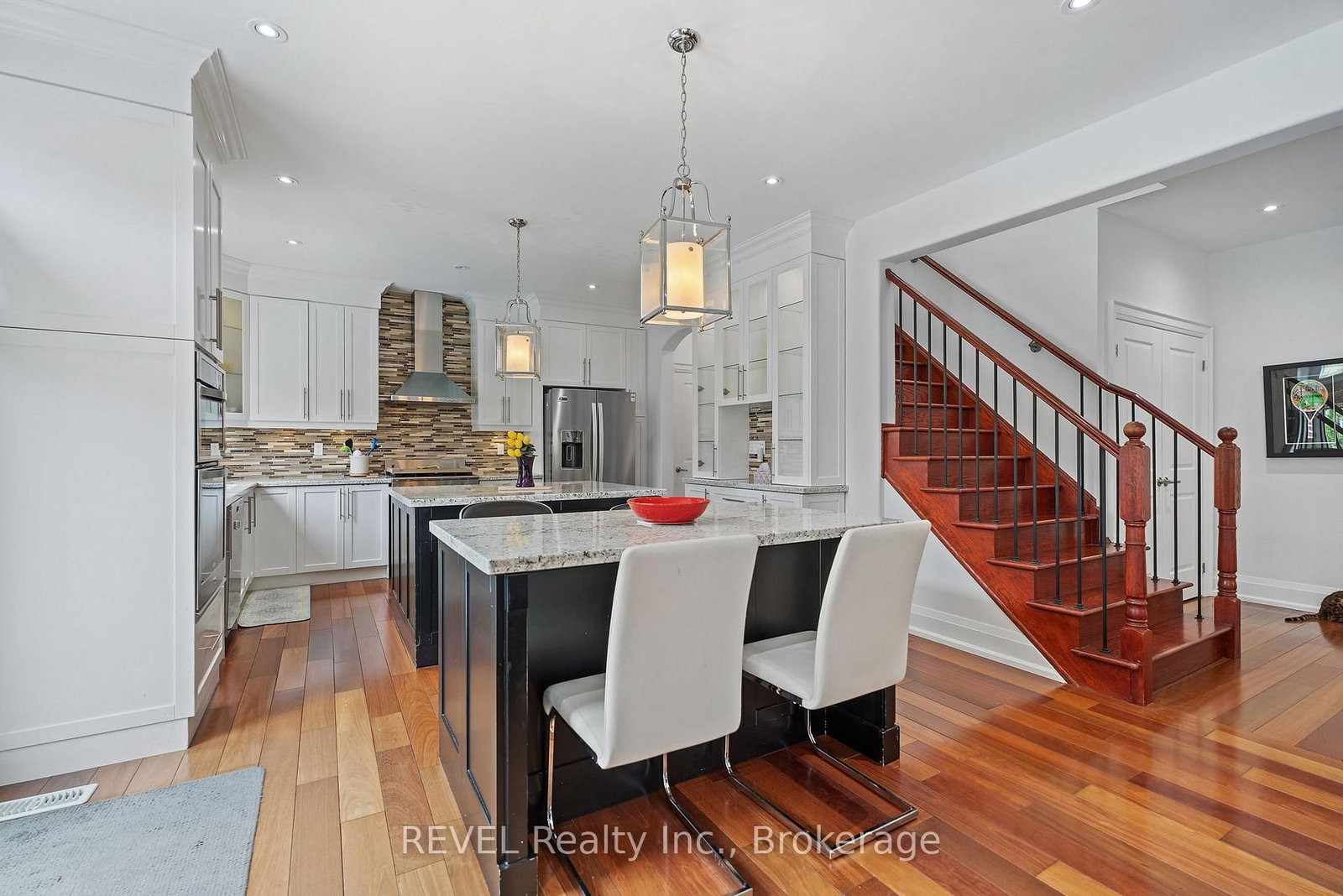 401 Schreyer Crescent • Milton, ON photo 13
