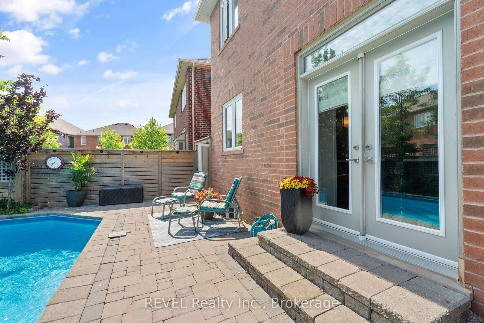 401 Schreyer Crescent • Milton, ON photo 40