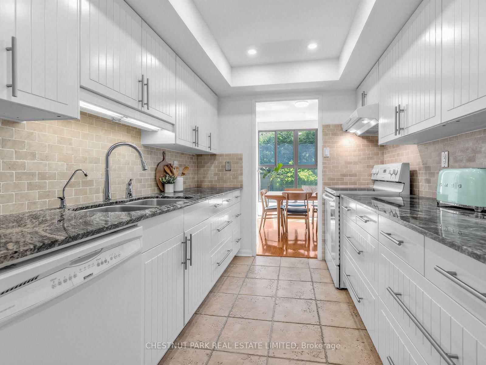 2545 Bloor Street W, Unit 202 - Photo 13