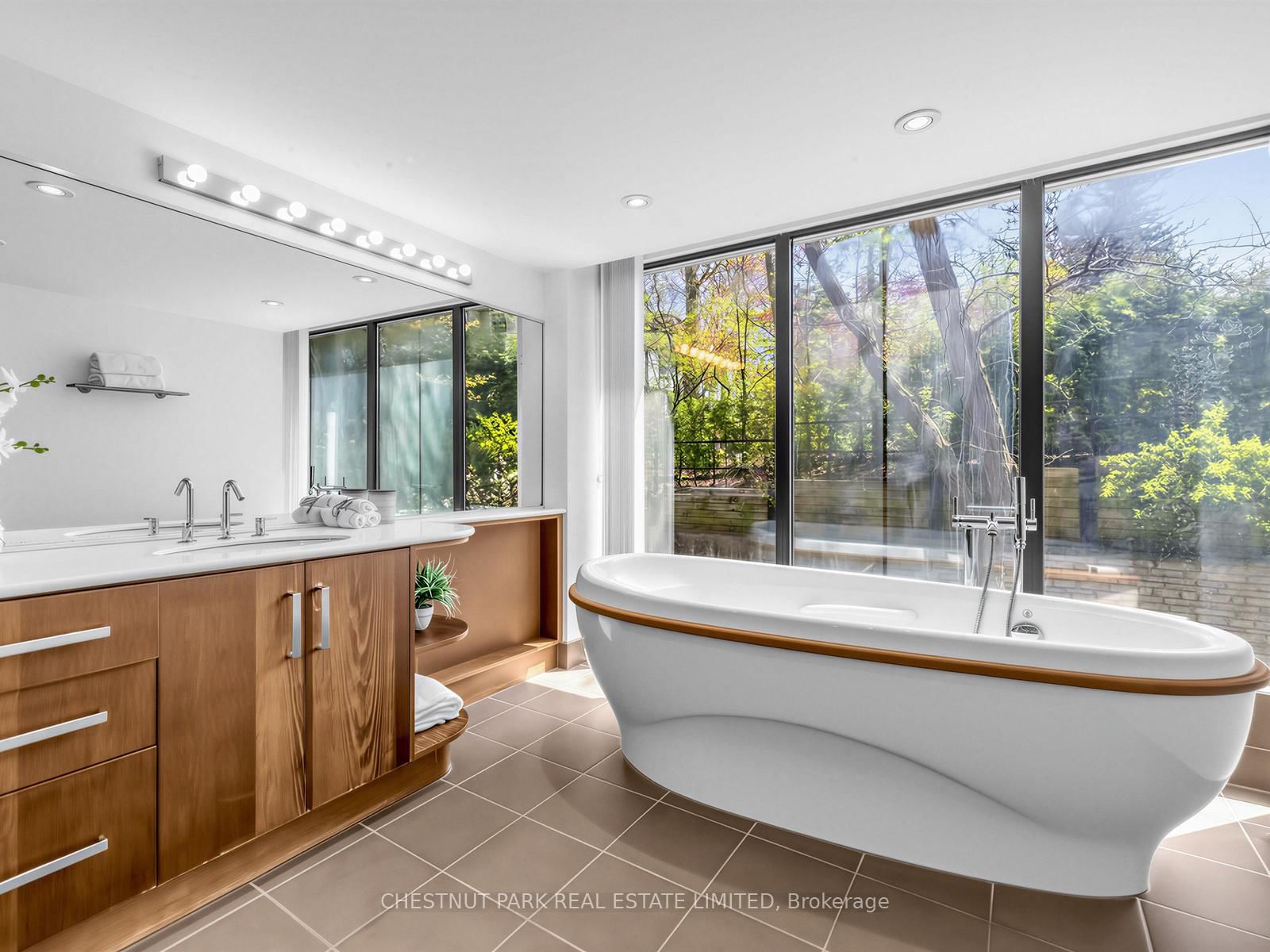 2545 Bloor Street W, Unit 202 - Photo 24