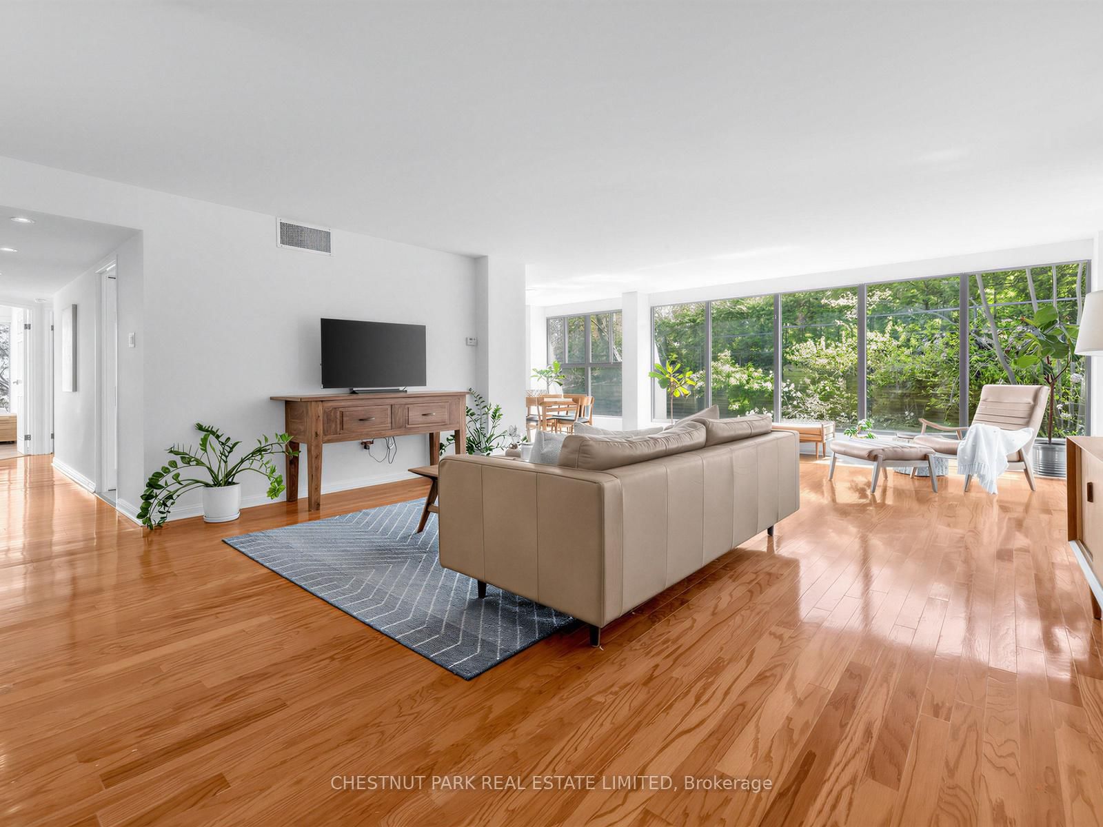 2545 Bloor Street W, Unit 202 - Photo 5