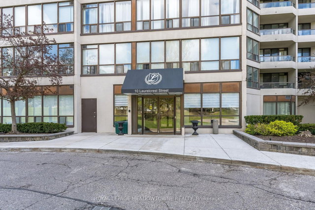 104 - 10 Laurelcrest Street