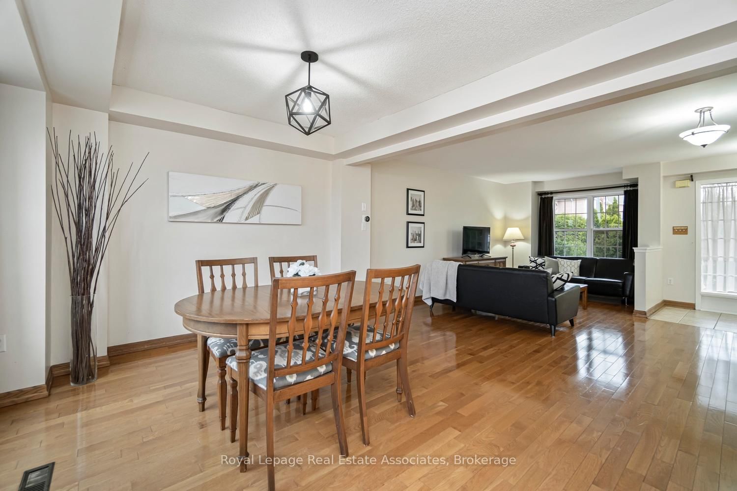 199 Hillcrest Avenue, Unit 3 - Photo 9