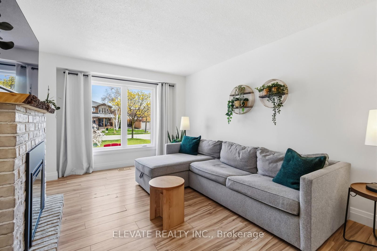 Detached House for sale at 6220 Prairie Circle, Mississauga, Ontario, L5N 5Y4 - Lisgar - MLS: W13115202
