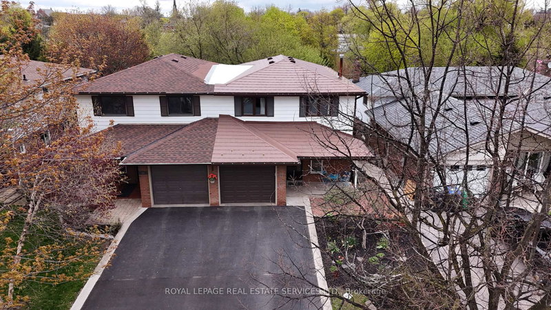 27 Bremen Lane, Mississauga, Ontario