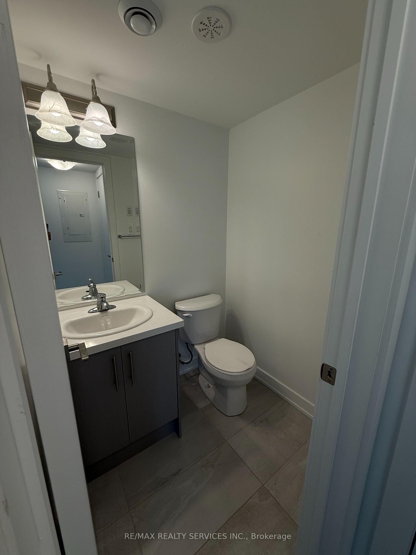 5 Romilly Avenue, Unit 20 - Photo 9