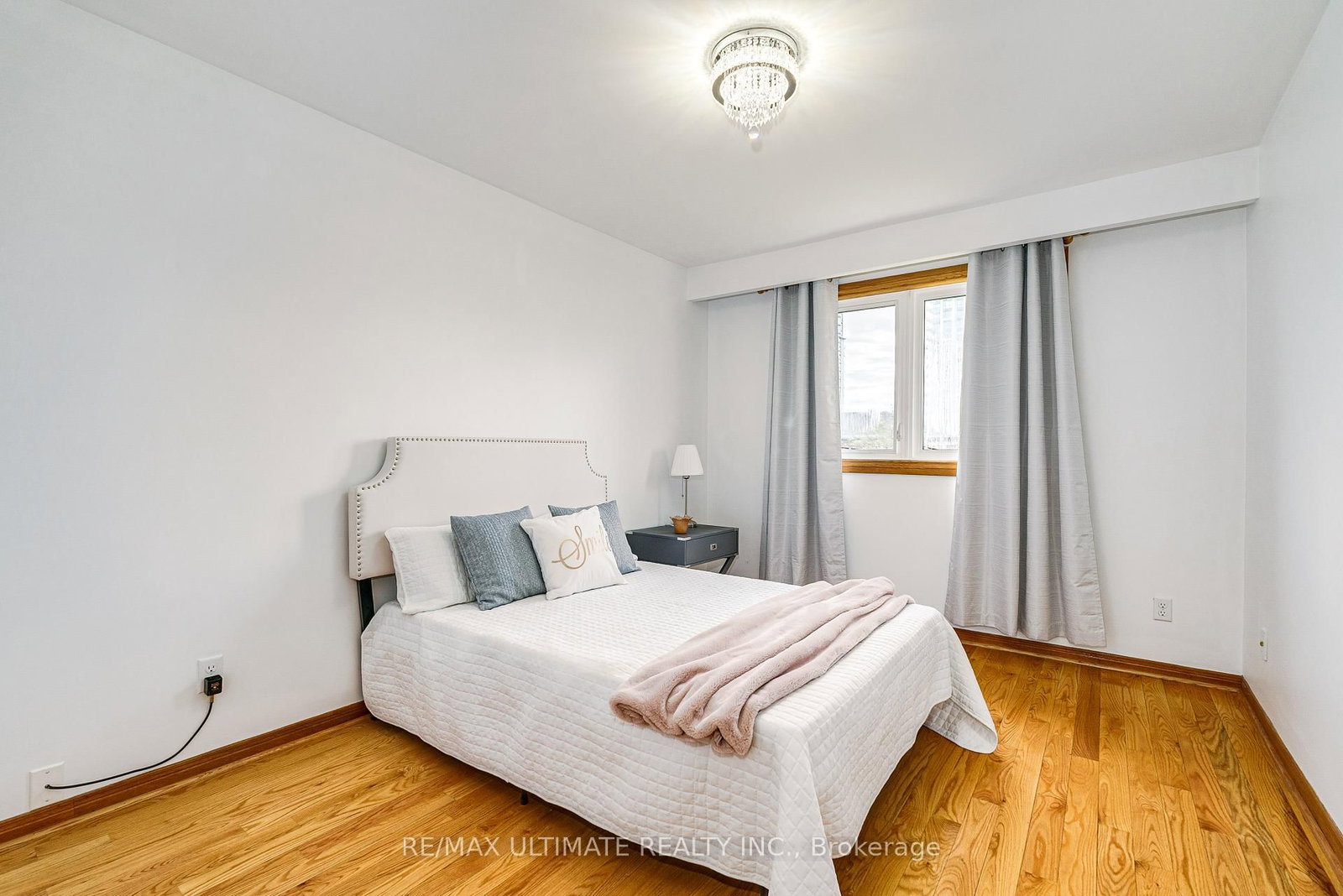 196 Meadows Boulevard - Photo 20