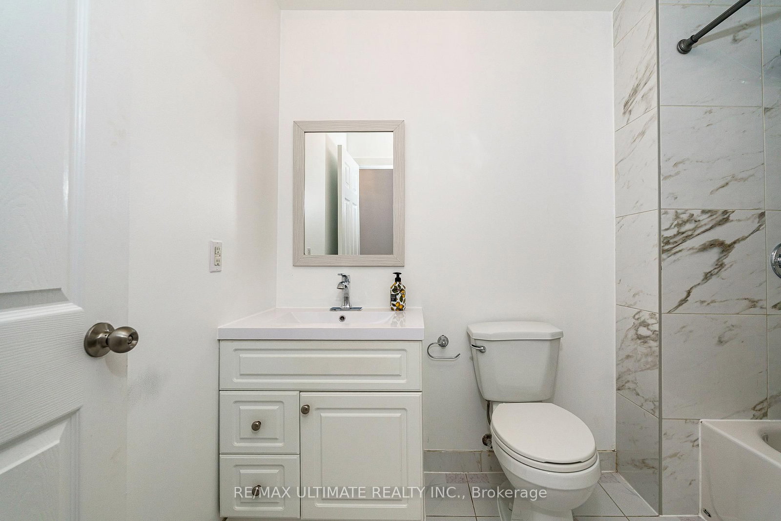 196 Meadows Boulevard - Photo 39