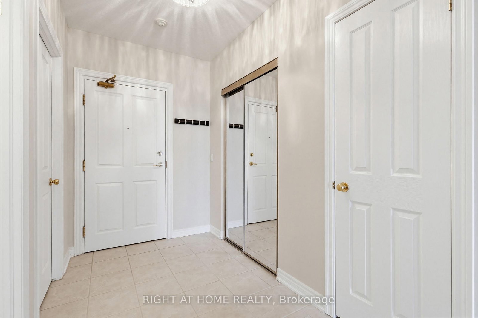 1998 Ironstone Drive, Unit 709 - Photo 7