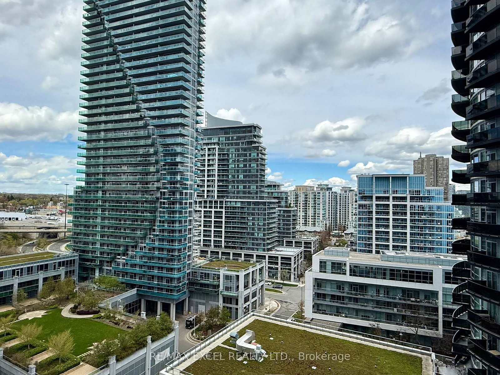 39 Annie Craig Drive, Unit 1409 - Photo 8