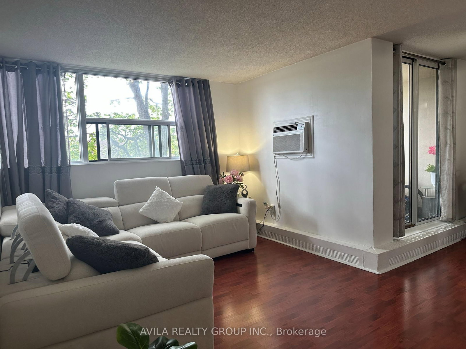 2900 Battleford Road, Unit 210 - Photo 14