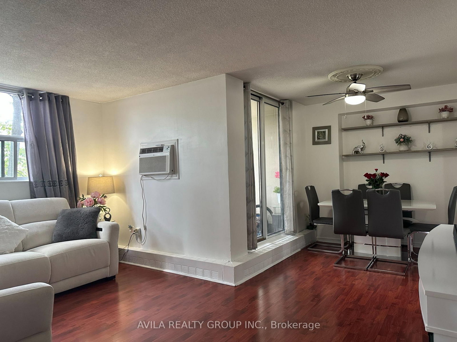 2900 Battleford Road, Unit 210 - Photo 29