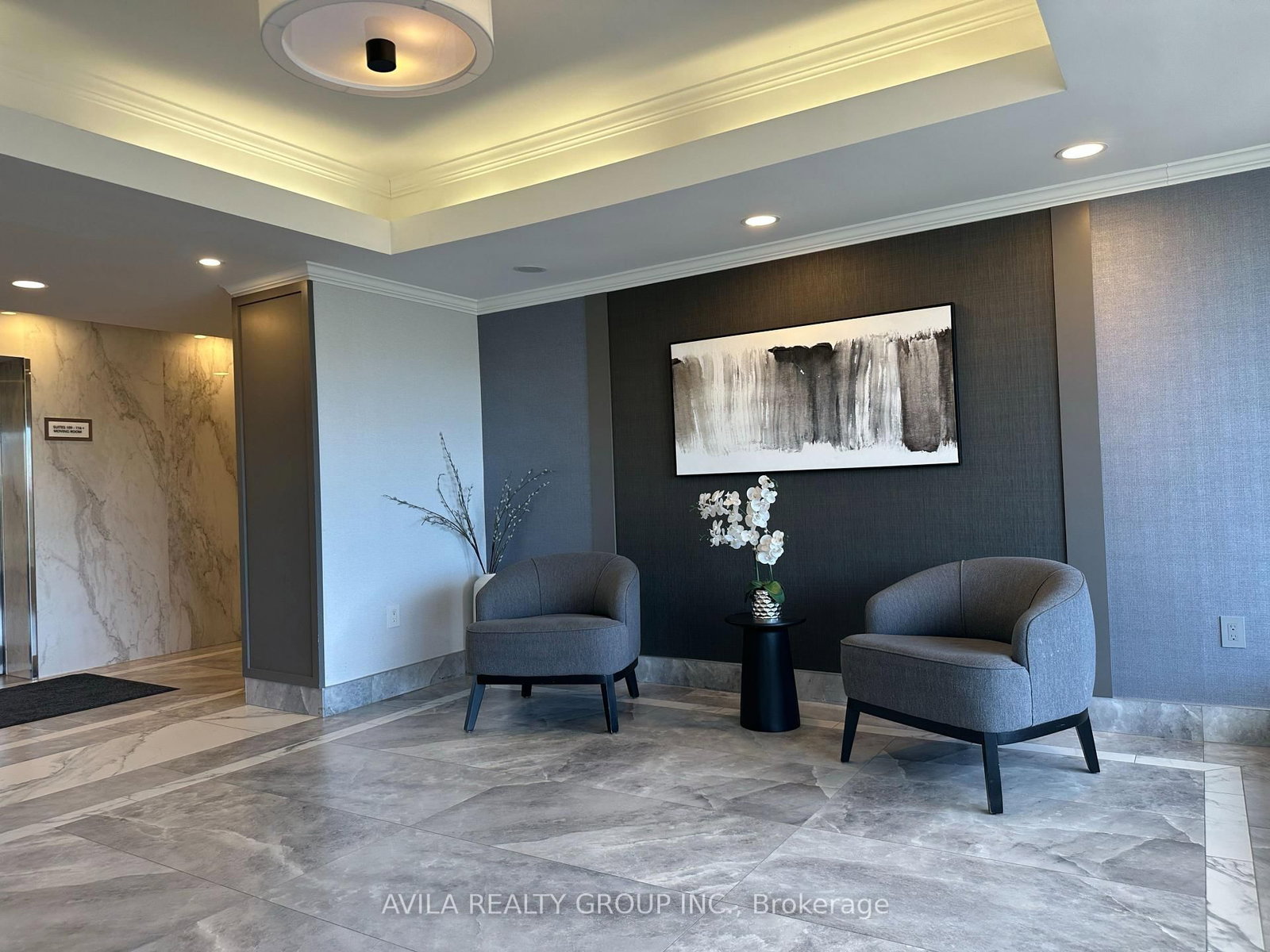 2900 Battleford Road, Unit 210 - Photo 5