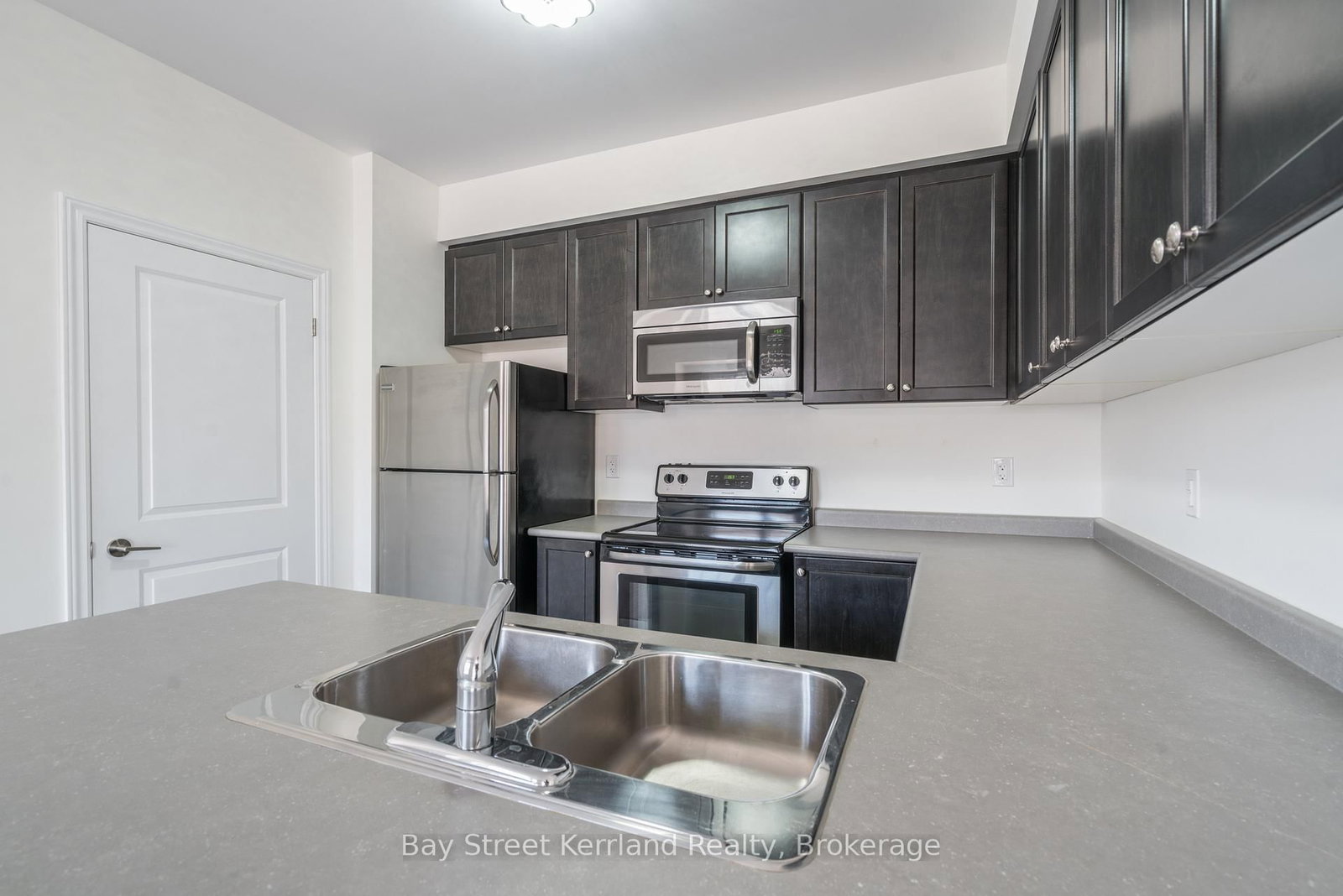 269 Georgian Drive, Unit 203 - Photo 11