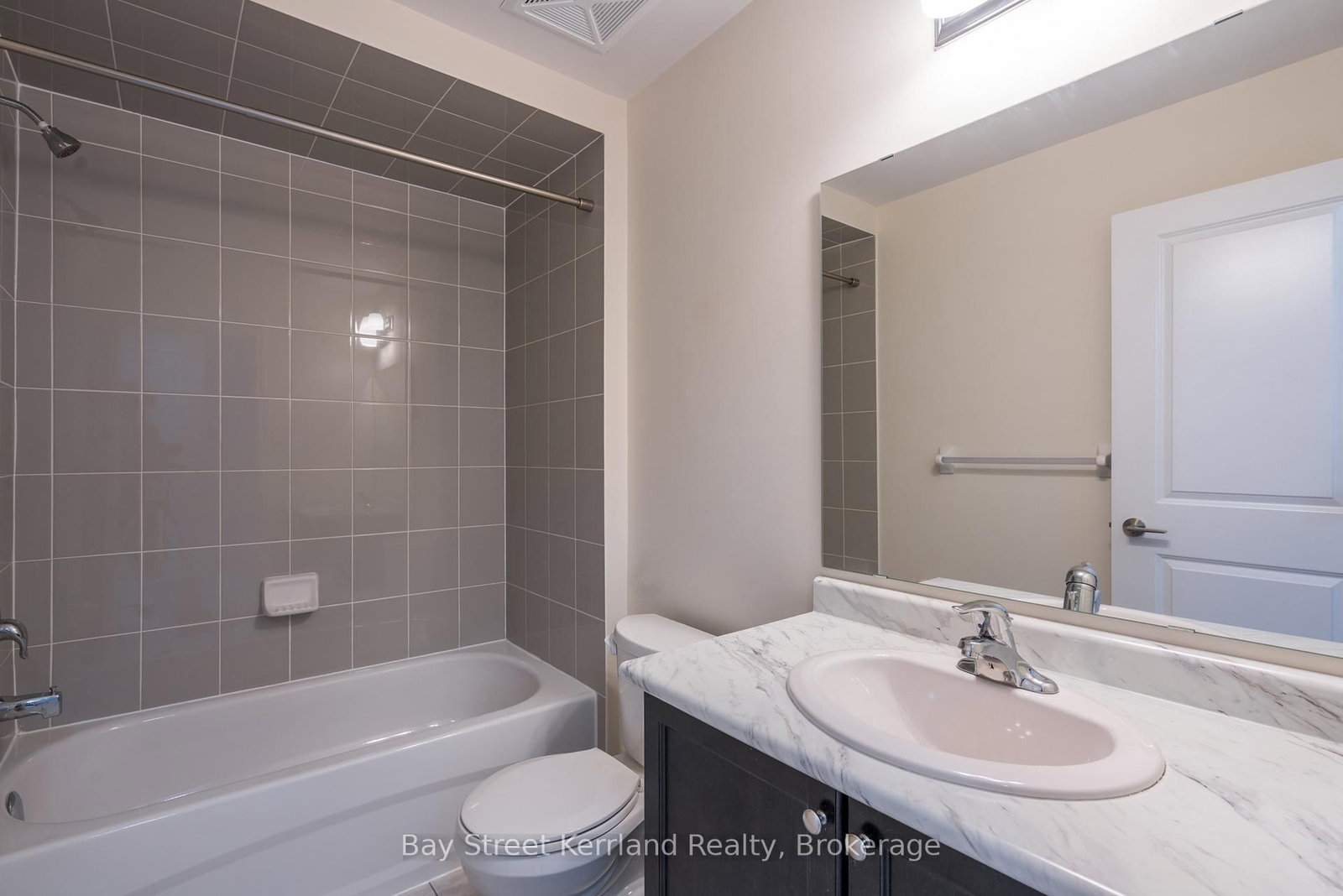 269 Georgian Drive, Unit 203 - Photo 18