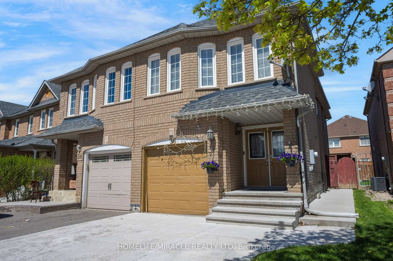 36 Herkes Dr, Brampton, Ontario