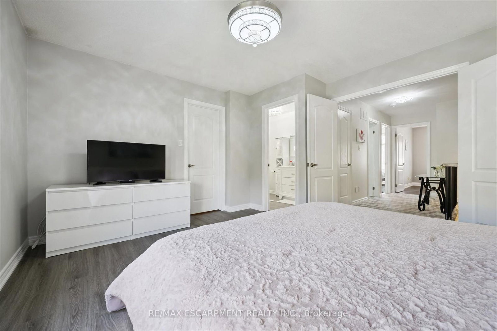 2119 Ghent Avenue - Photo 21