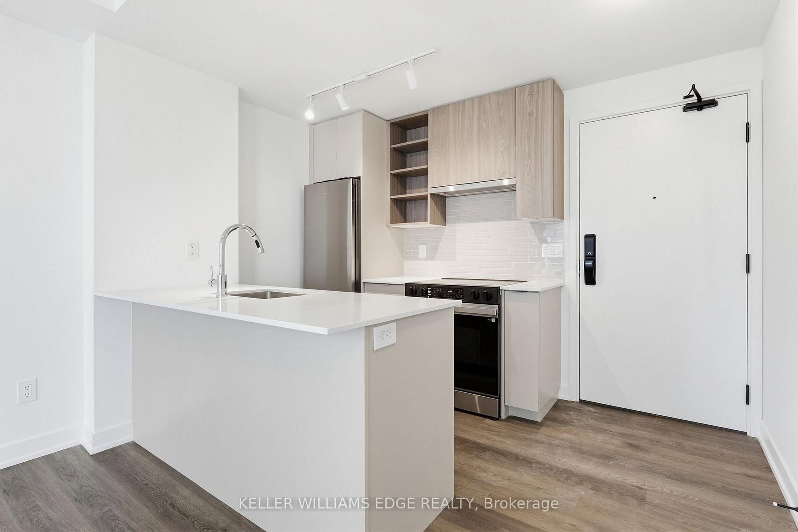 2075 Lakeshore Road, Unit 1703 - Photo 13