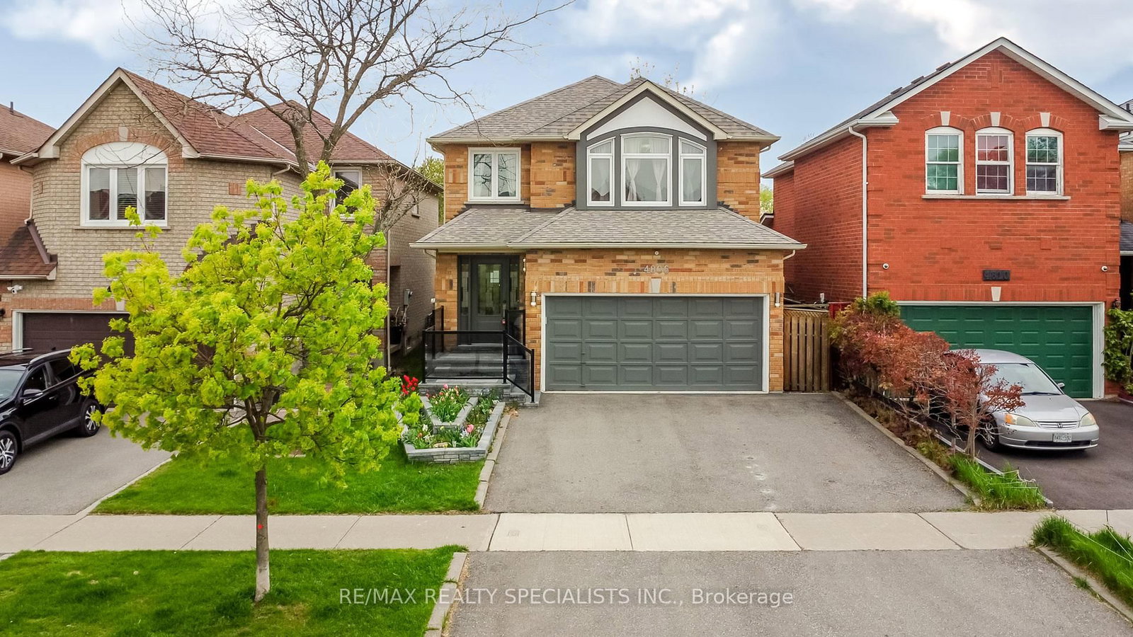 Detached House for sale at 4806 Rosebush Road, Mississauga, Ontario, L5M 5N1 - East Credit - MLS: W13115808