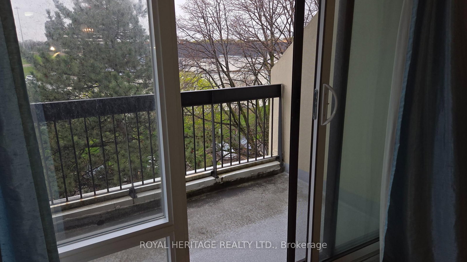 366 The East Mall N, Unit 344 - Photo 25