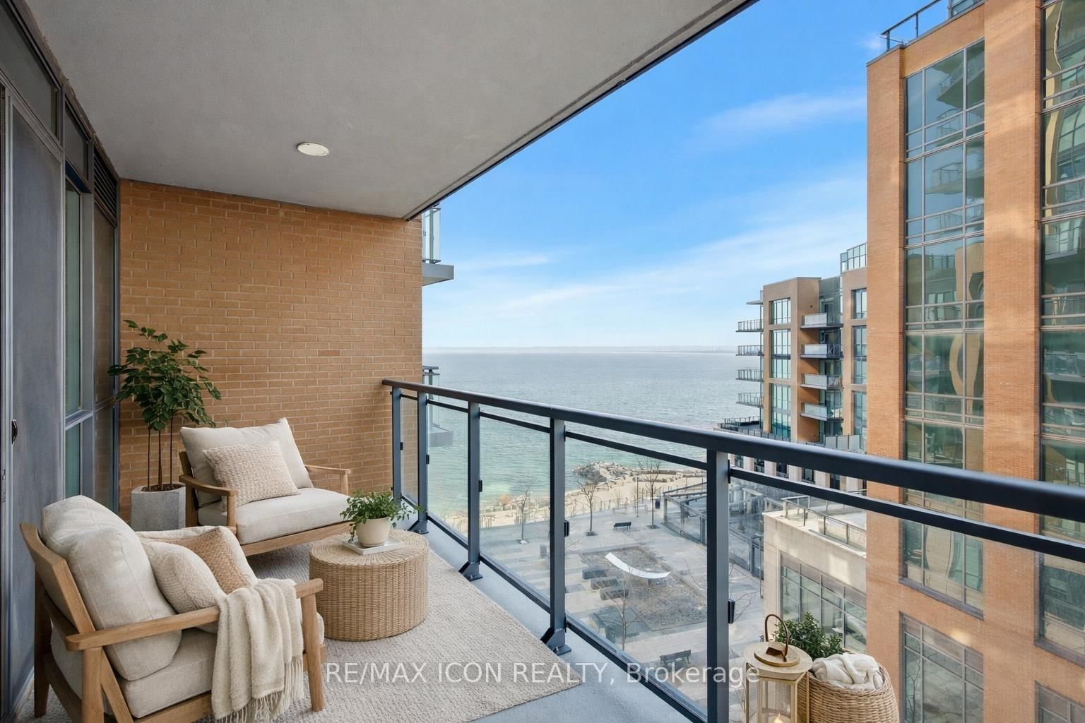 2060 Lakeshore Road, Unit 602 - Photo 15