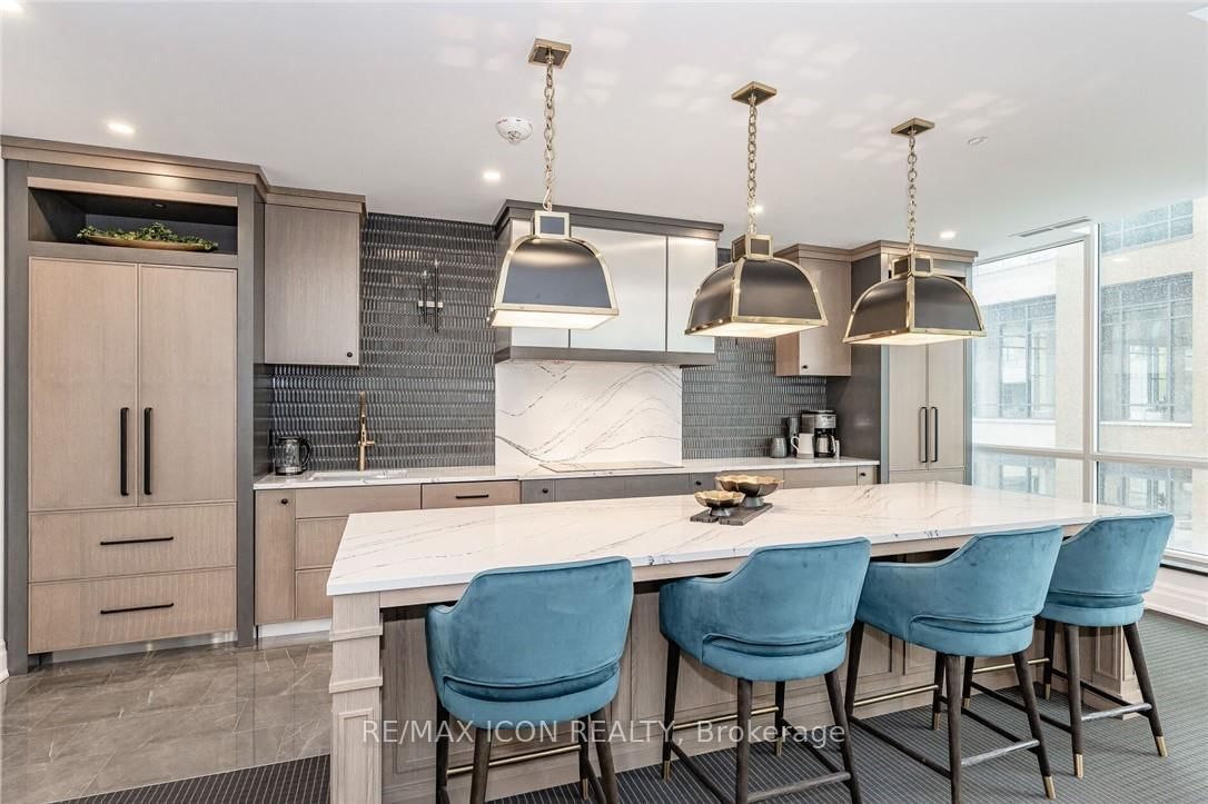 2060 Lakeshore Road, Unit 602 - Photo 41