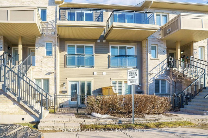 92 - 60 Fairwood Circle