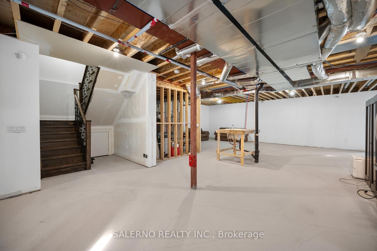 11 Compton Crescent - Photo 36