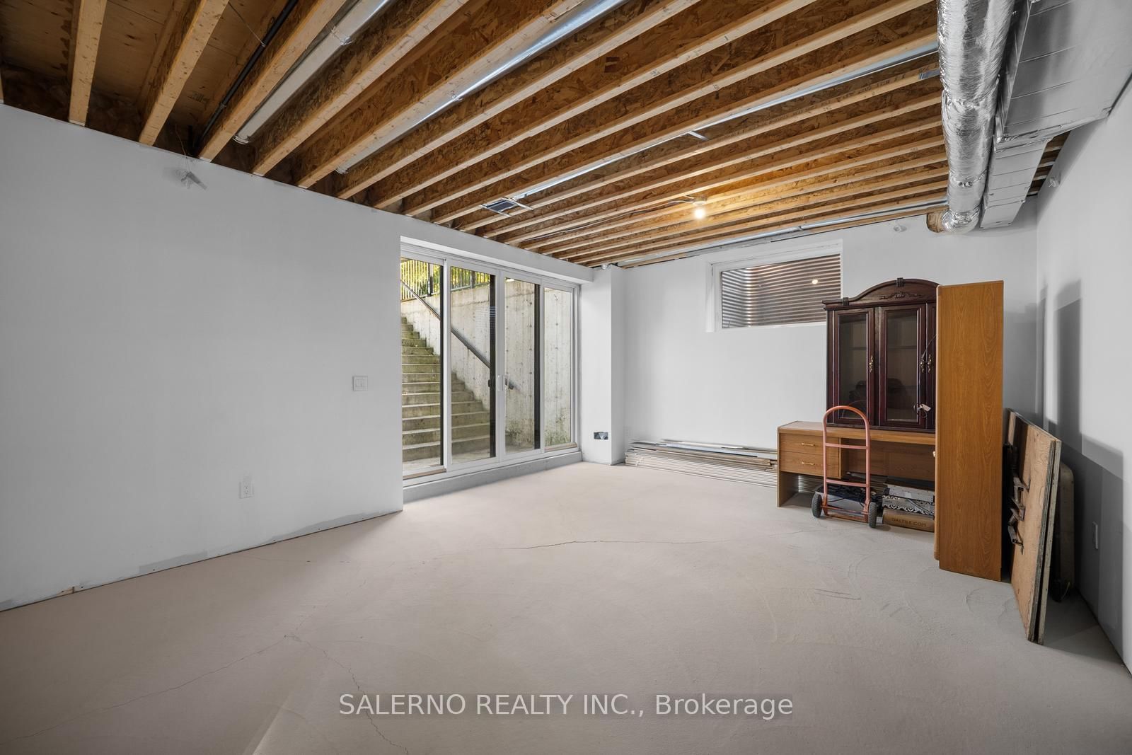 11 Compton Crescent - Photo 37