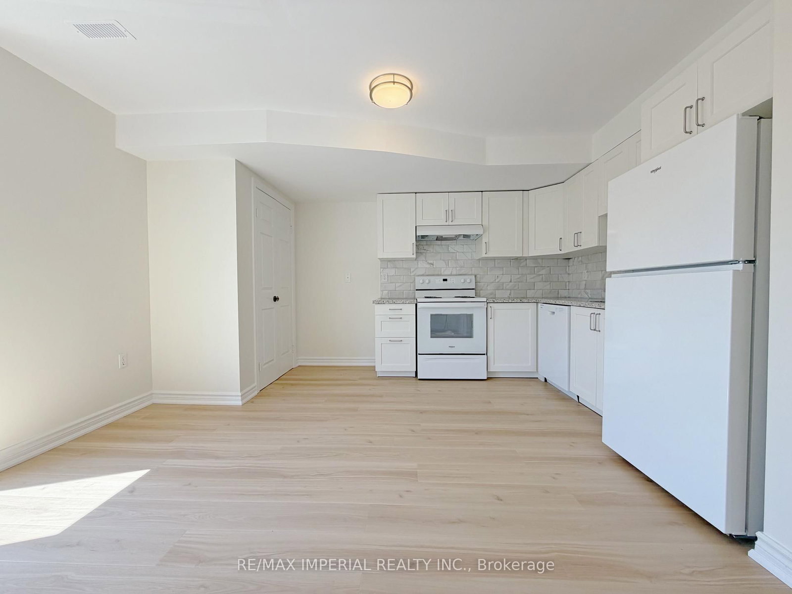623-623A The Queensway • Toronto, ON photo 15