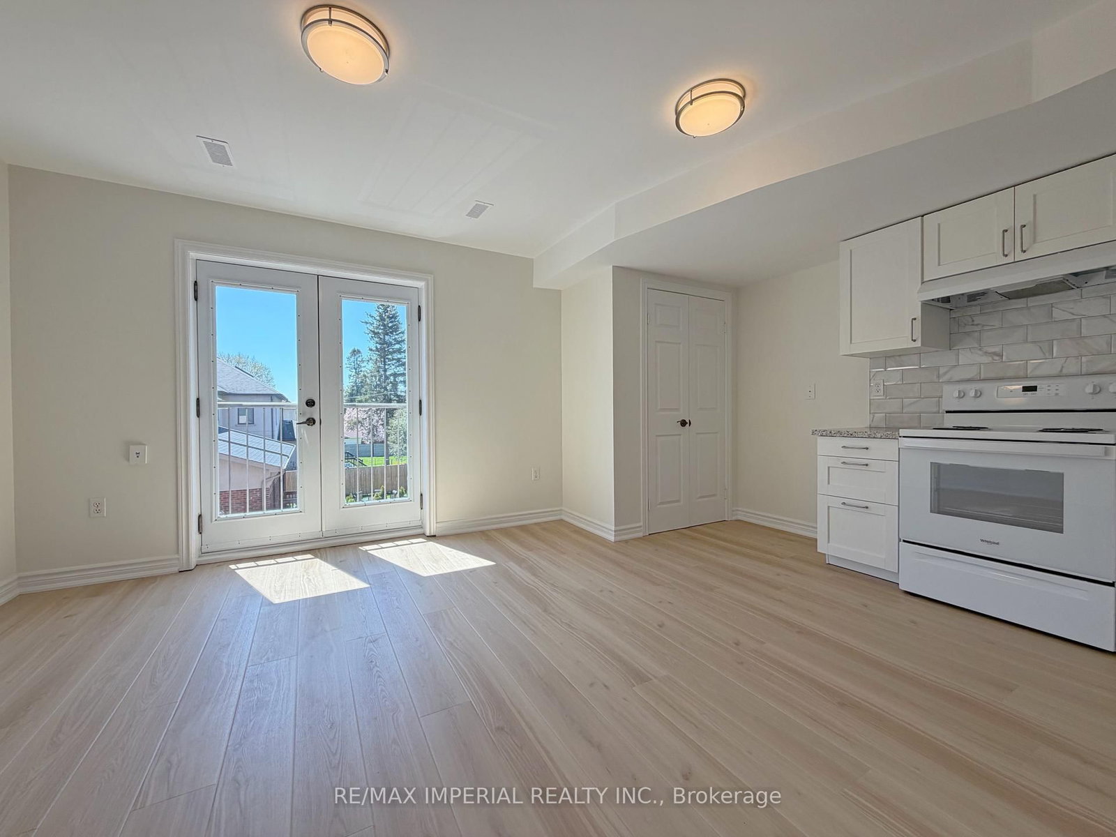 623-623A The Queensway • Toronto, ON photo 16