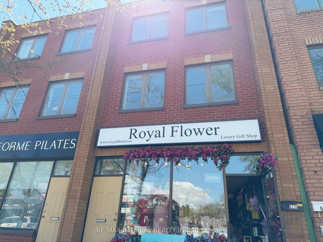 623-623A The Queensway