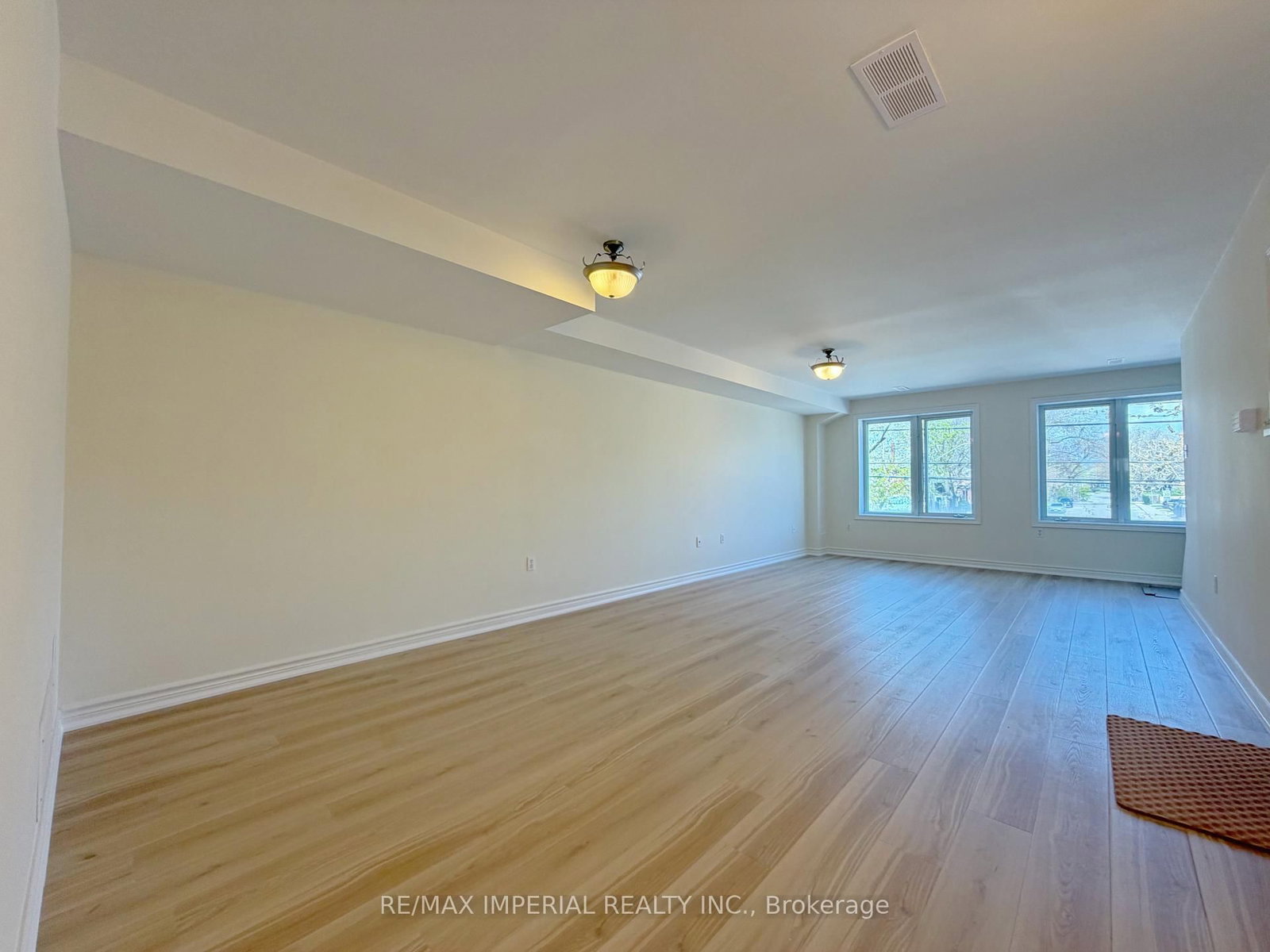623-623A The Queensway • Toronto, ON photo 21