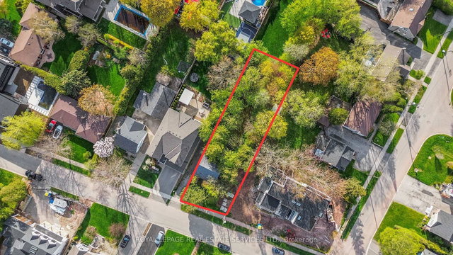 218 Jennings Crescent